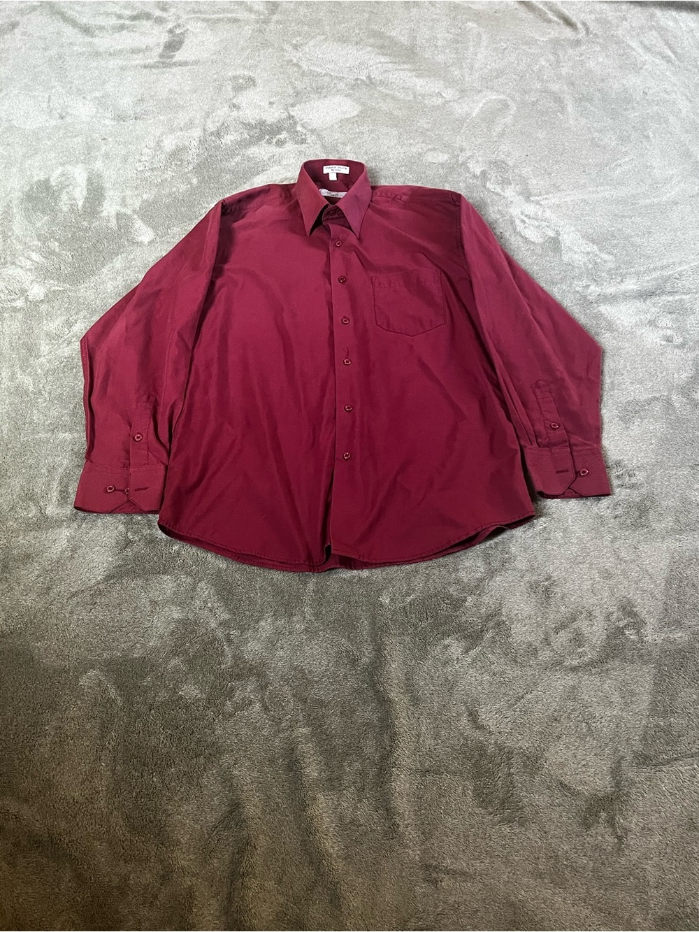 Men's Long-Sleeve Dress Shirt in Deep Burgundy